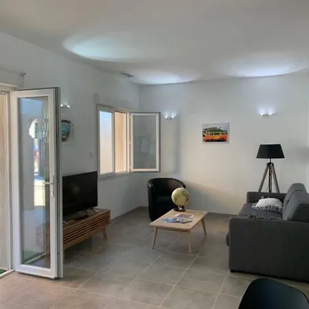 Maison Presqu'ile De Giens, Proximite Des Plages 度假居